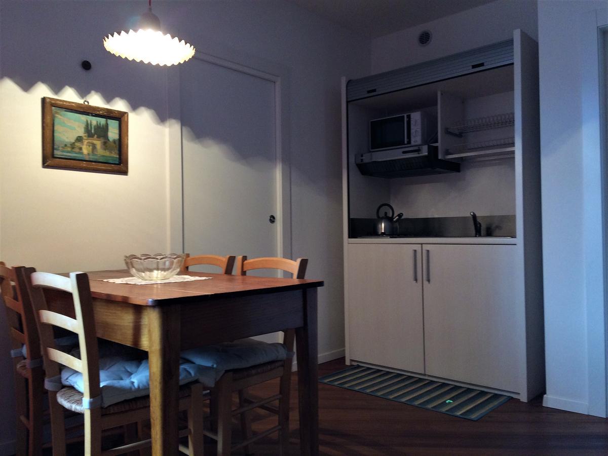 La Piazzetta Di Canale B&B Тенно Екстер'єр фото